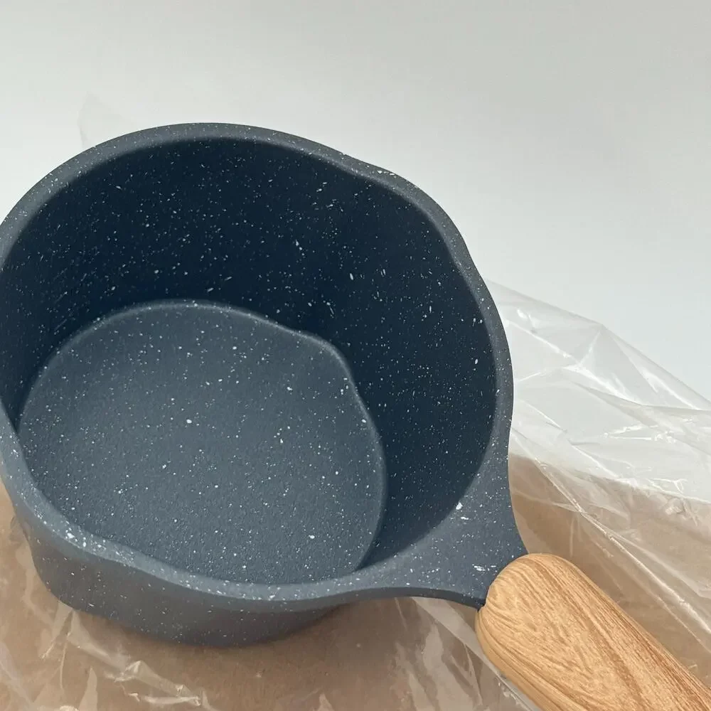 Camping Cooking Pot 4.5in Nonstick Camp Saucepan Wood Handle Outdoor‎ NEW
